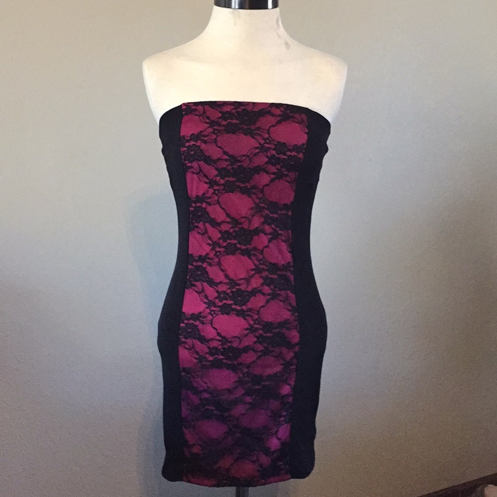 Hot Pink and Black Strapless Dress!